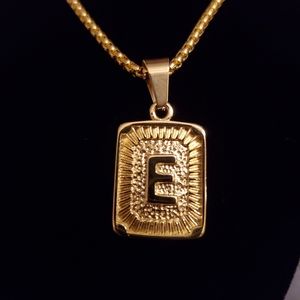 New Gold Plated Initial "E" Box Chain Neck…